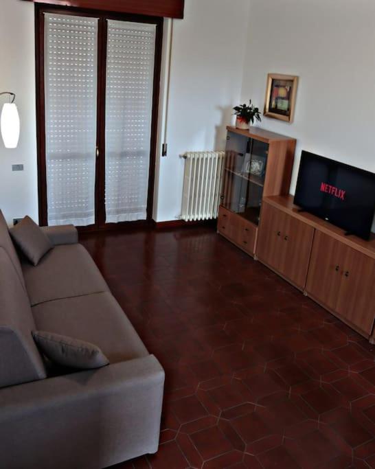 Ampio Appartamento A 5 Minuti Da Rho-Fiera Milano Cornaredo Exterior photo